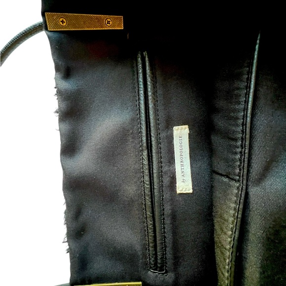 ANTHROPOLOGIE.. NEW big sloppy black faux sherling bag with separate side bag. - Picture 4 of 9
